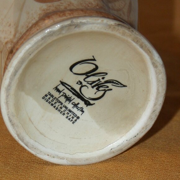 Tabletops Unlimited Olives Handpainted Collection 9" Vase R-742 - Picture 6 of 6